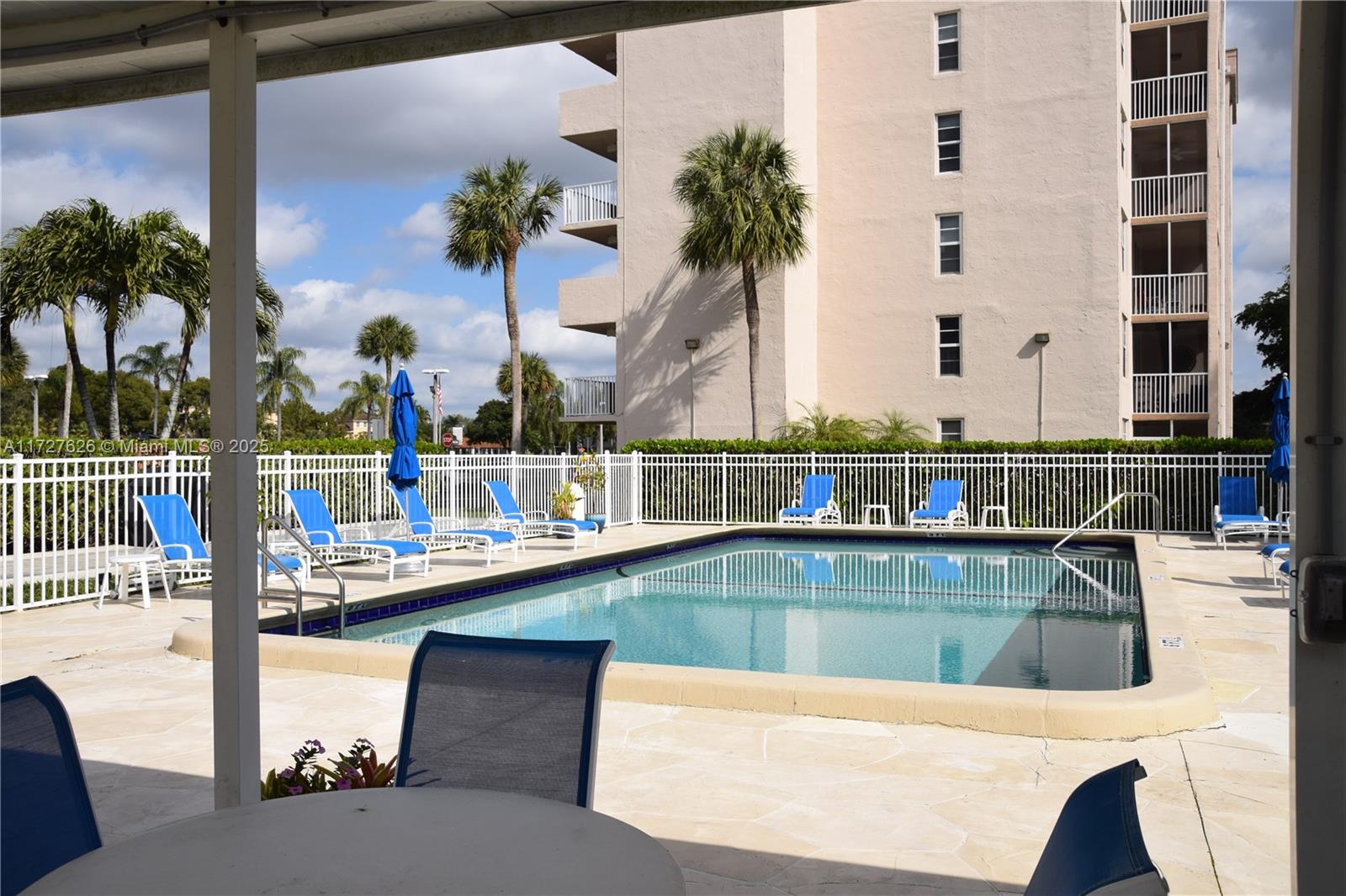 200 Jacaranda Country Club Dr # 6A