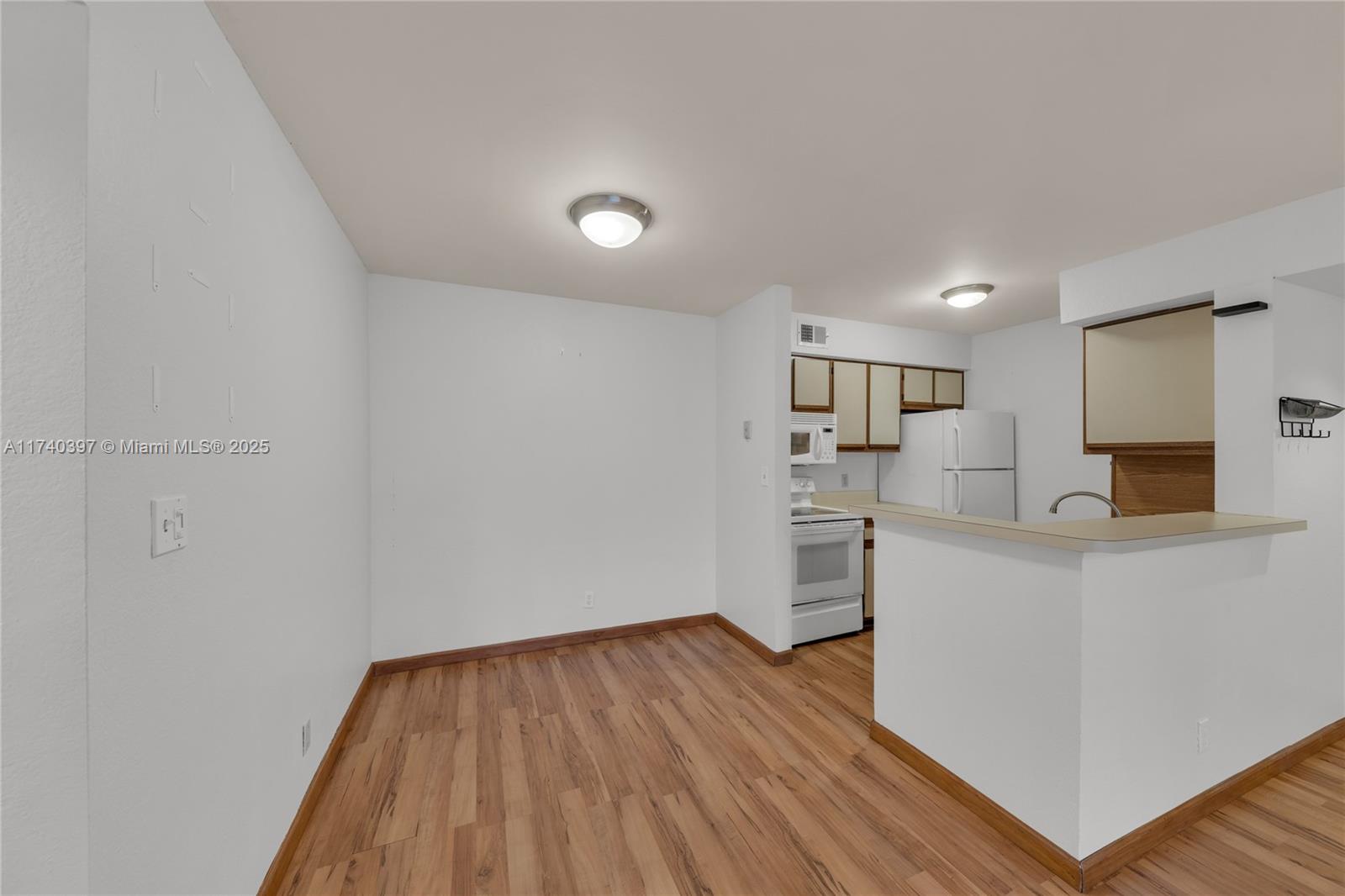 2736 S University Dr # 1103