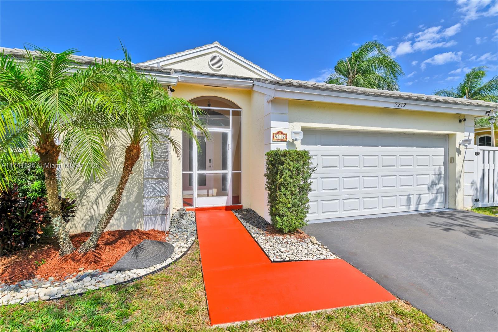 5212 NW 53rd Cir