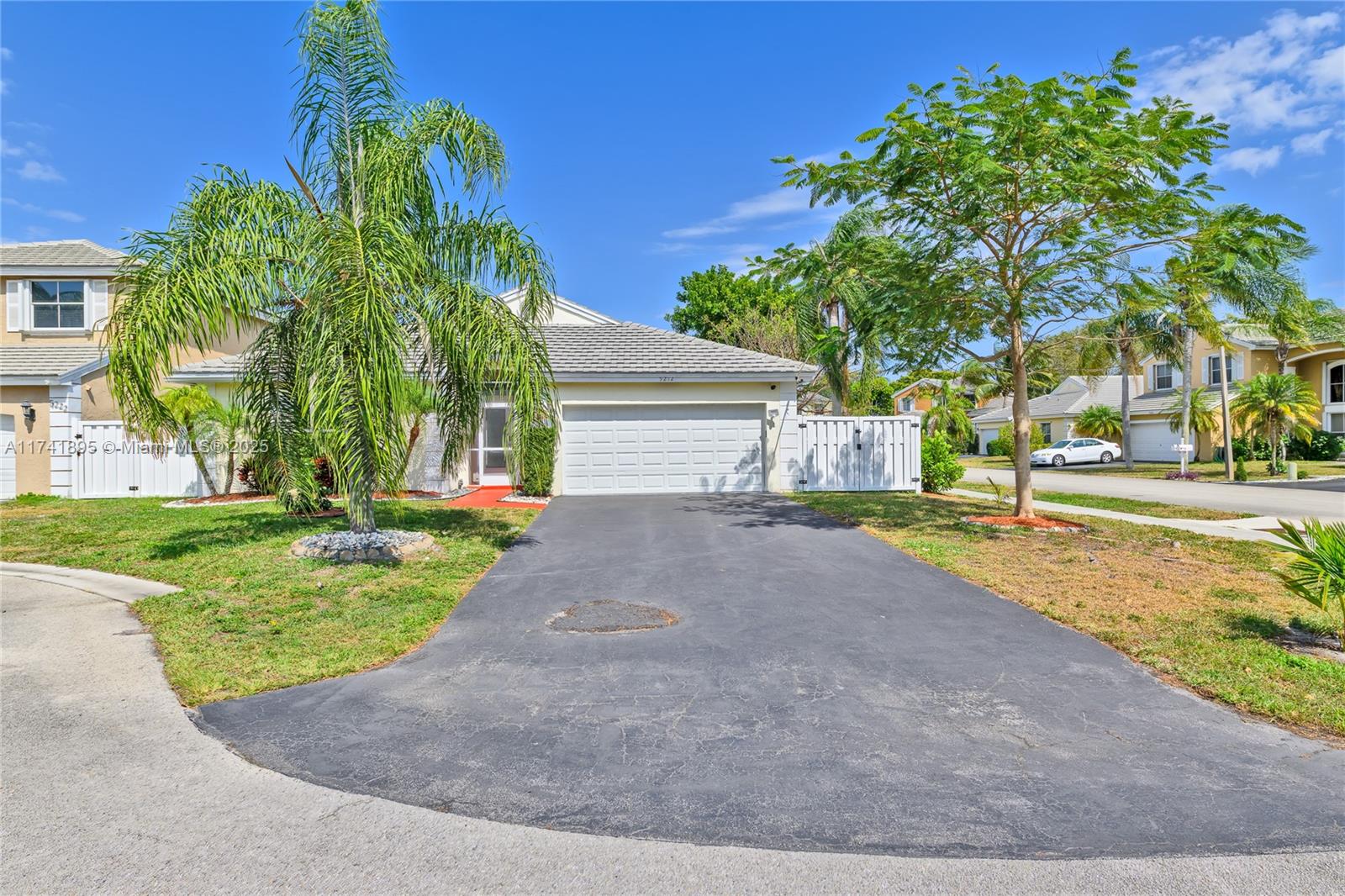 5212 NW 53rd Cir