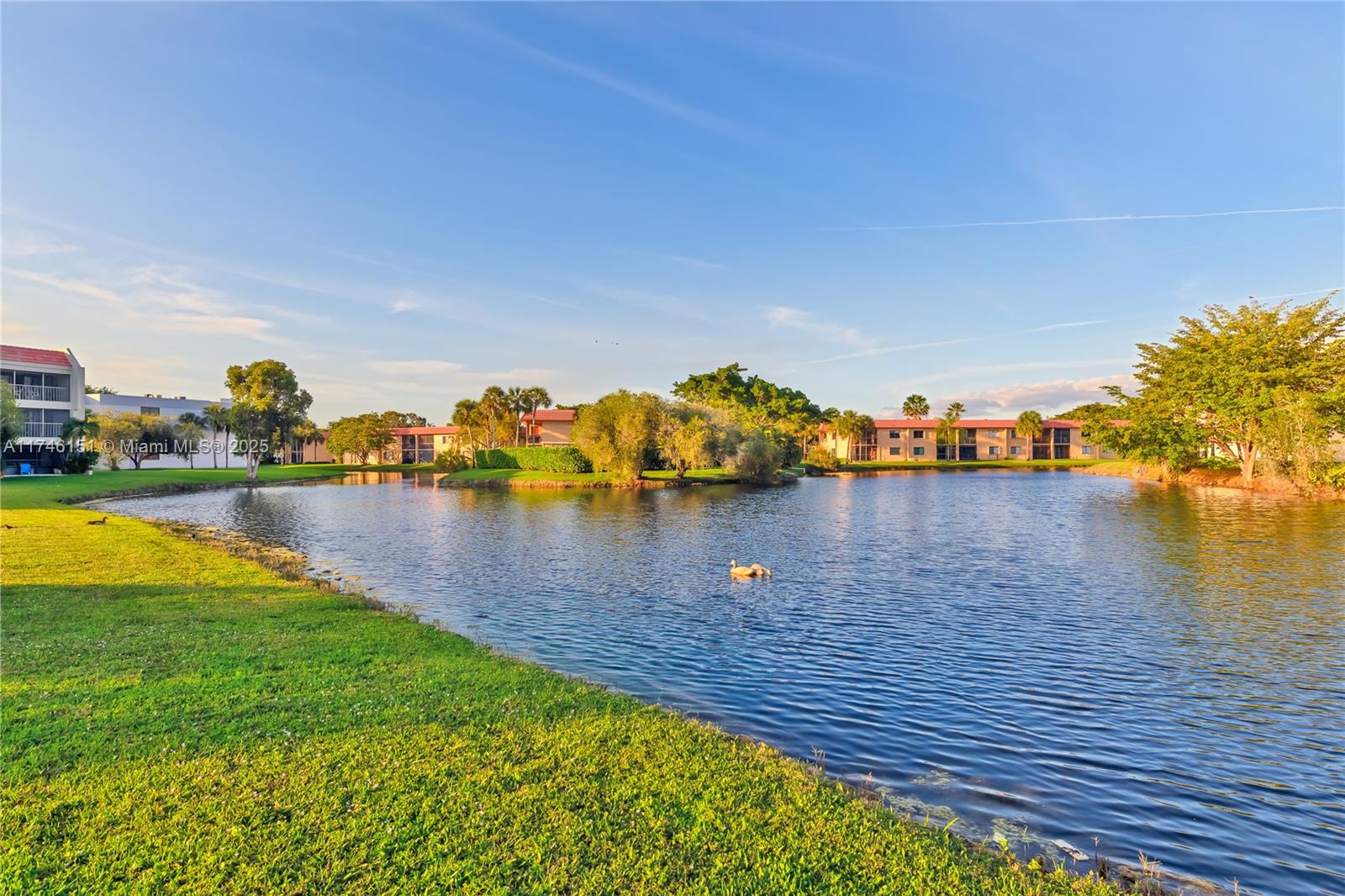 220 Lakeview Dr # 113
