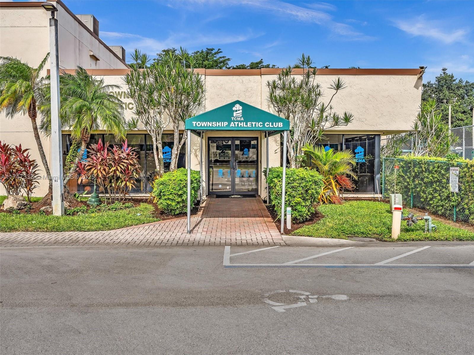 4473 S Carambola Cir S # 27326
