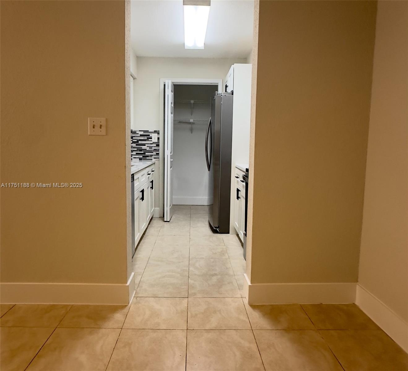 755 Riverside Dr # 1323