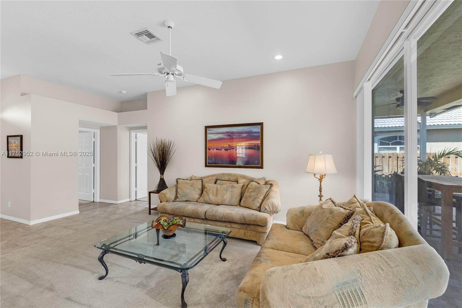 6922 E Mariposa Cir E