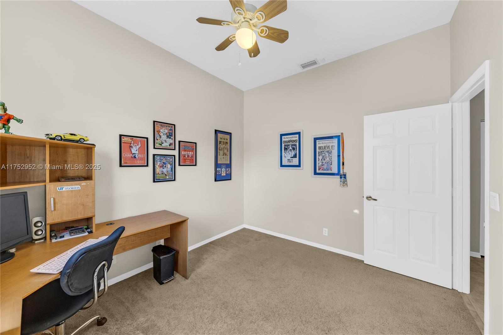 6922 E Mariposa Cir E