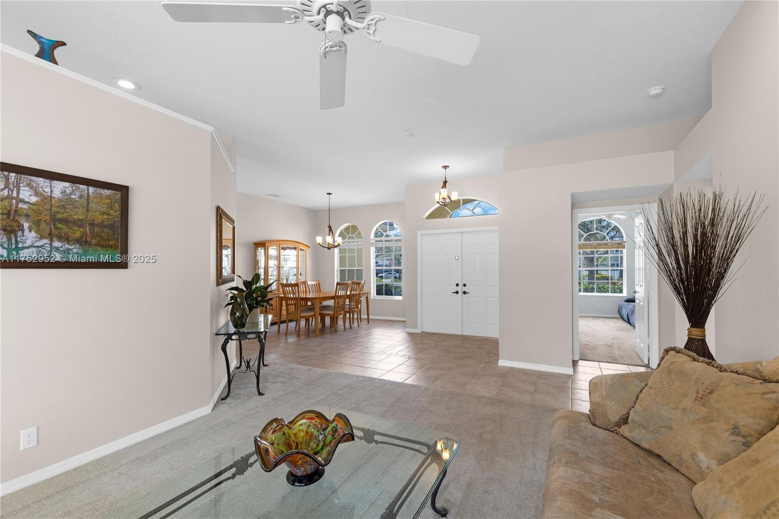 6922 E Mariposa Cir E