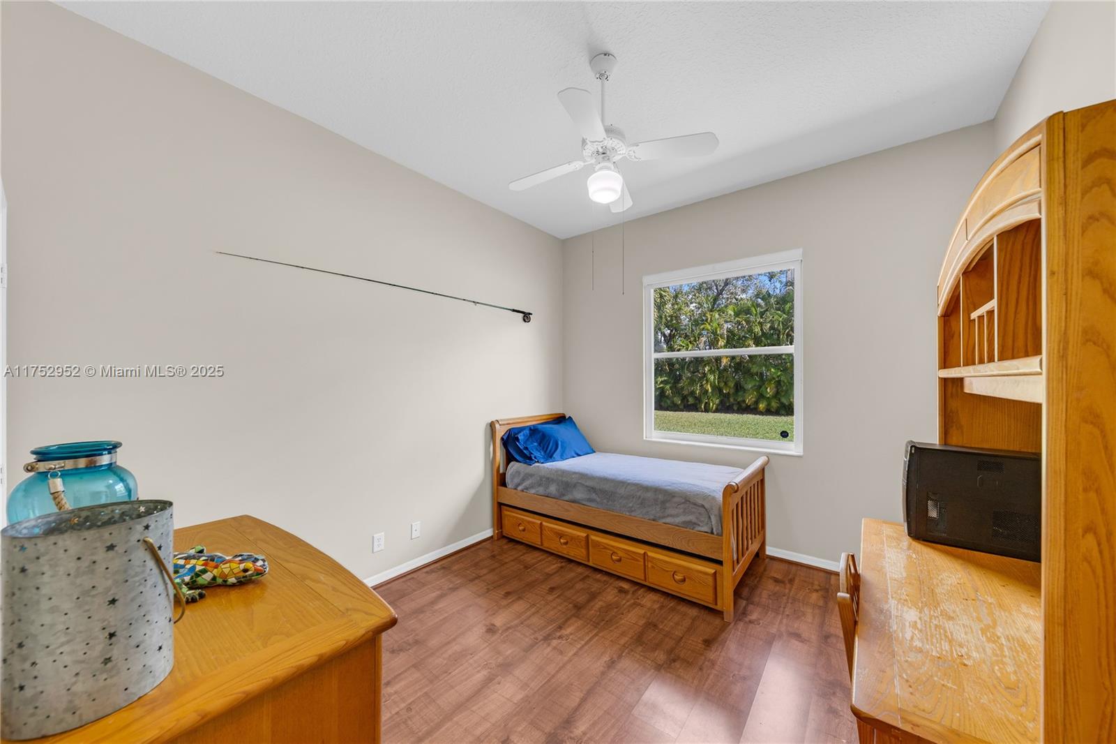 6922 E Mariposa Cir E
