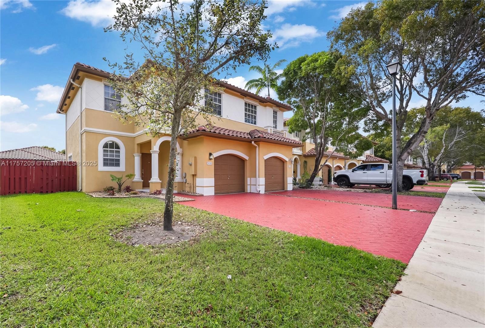 5030 SW 136th Ave