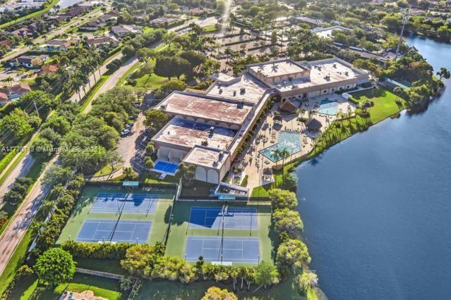 12 Simonton Cir # 12