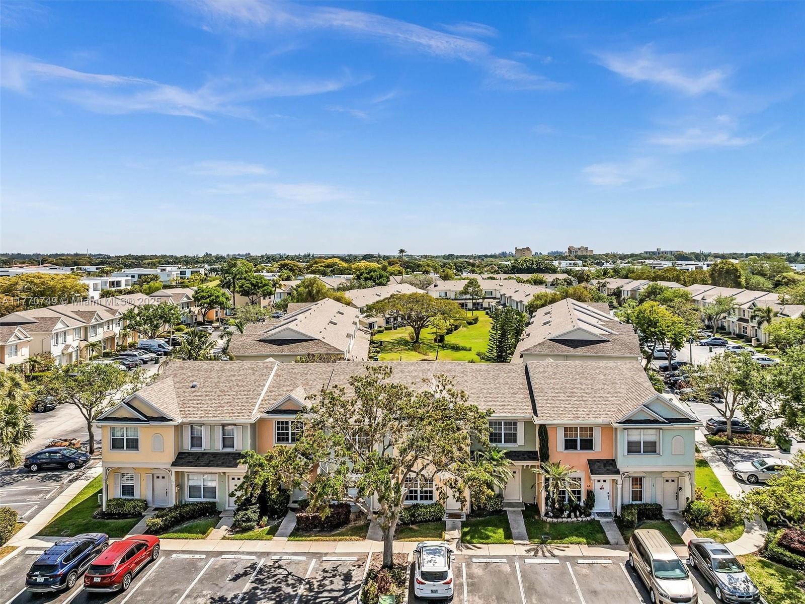 12 Simonton Cir # 12