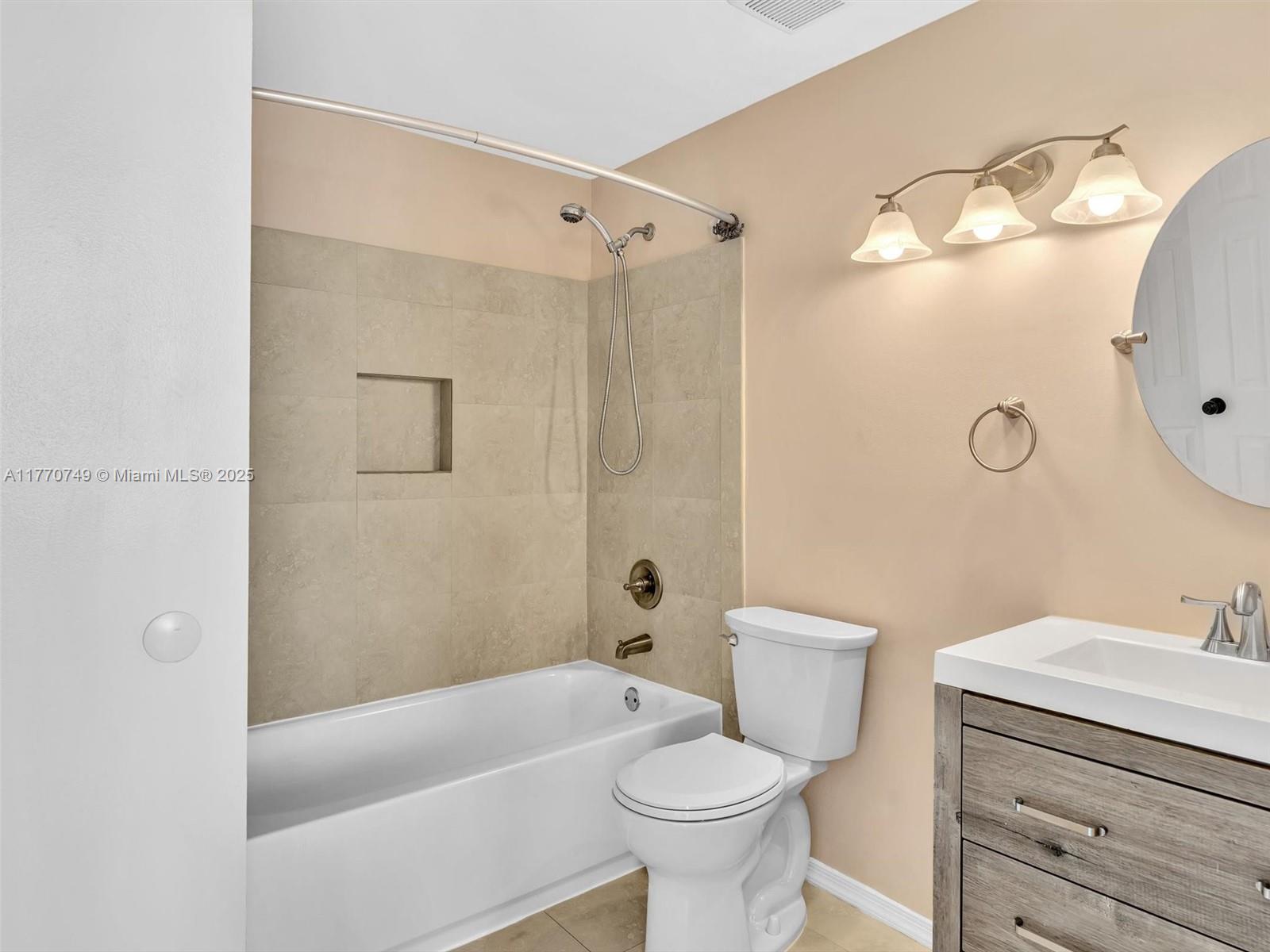 12 Simonton Cir # 12