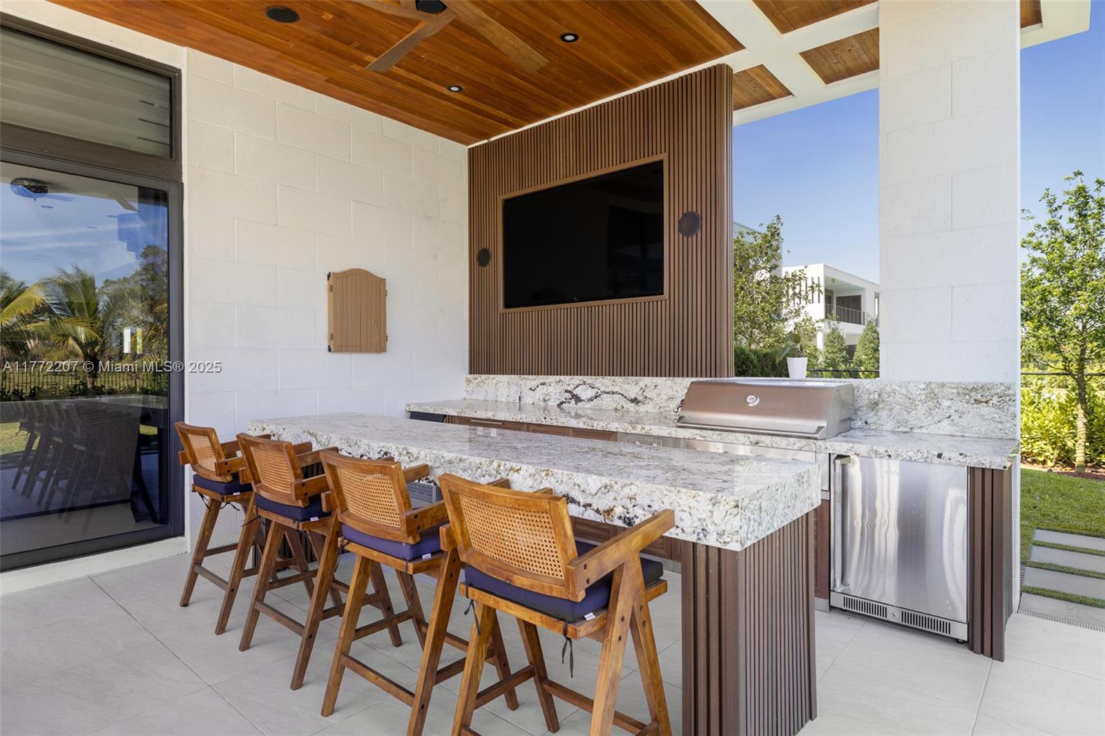 16649 N Botaniko Dr N