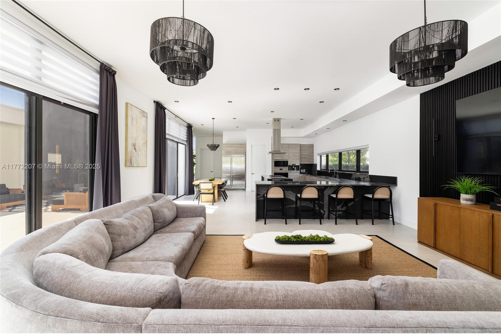16649 N Botaniko Dr N