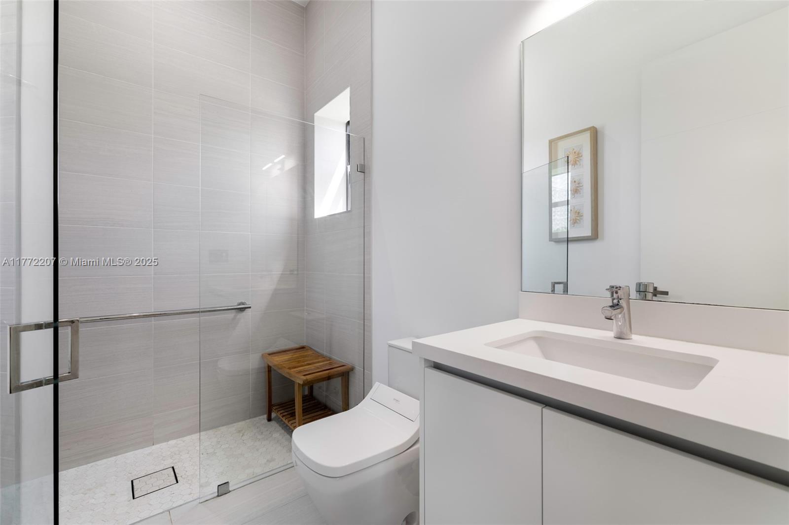 16649 N Botaniko Dr N