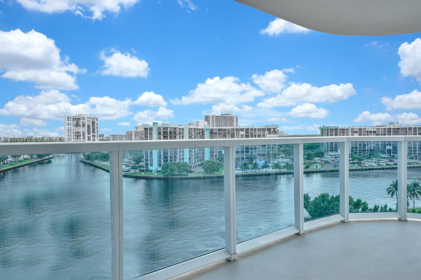 3800 S Ocean Dr # 821