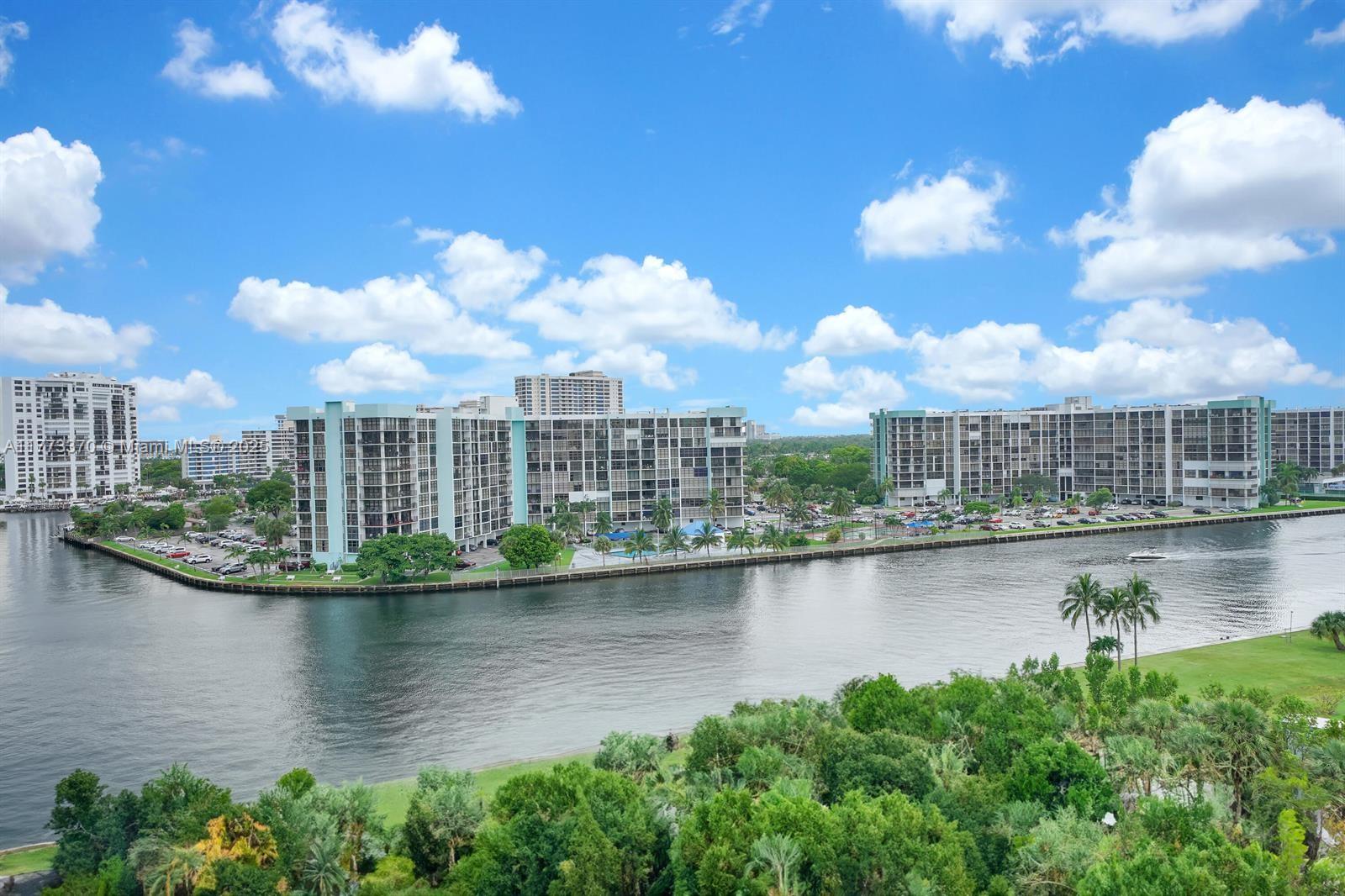 3800 S Ocean Dr # 821