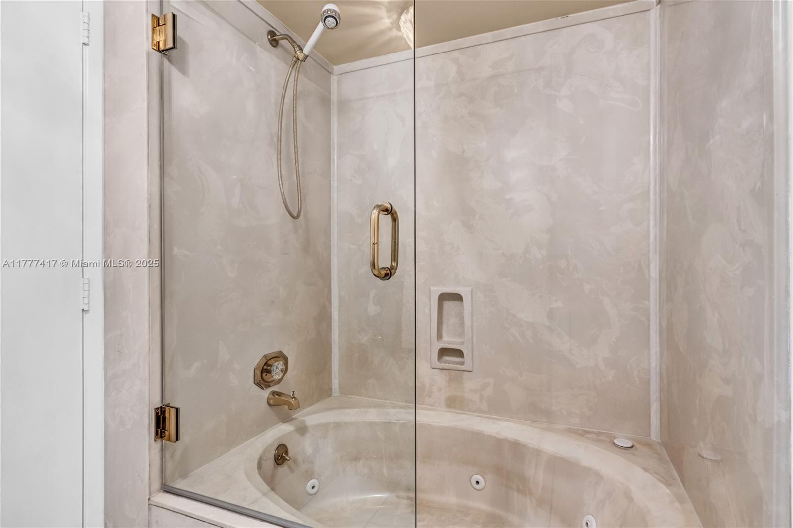 2881 NE 33rd Ct Unit: PHC