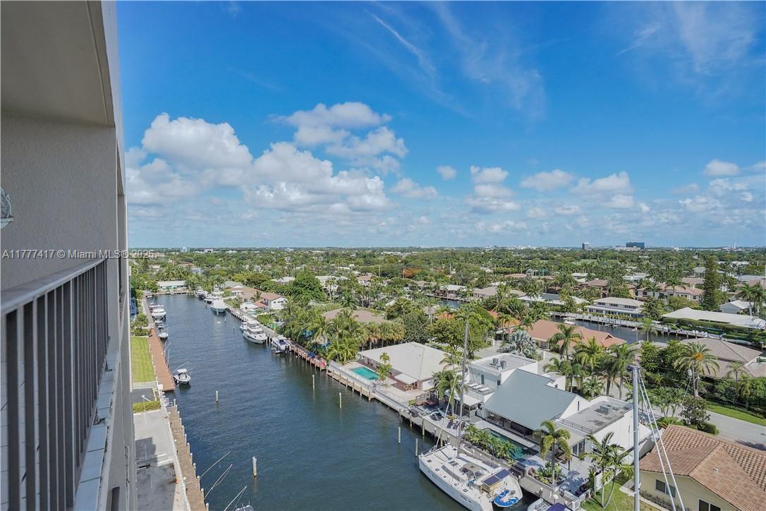 2881 NE 33rd Ct Unit: PHC