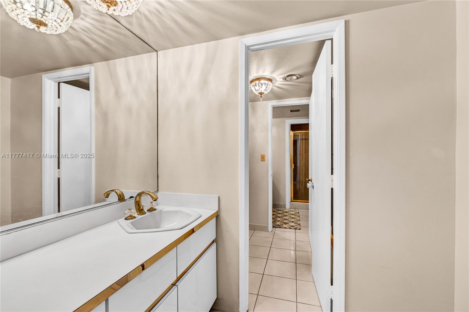 2881 NE 33rd Ct Unit: PHC