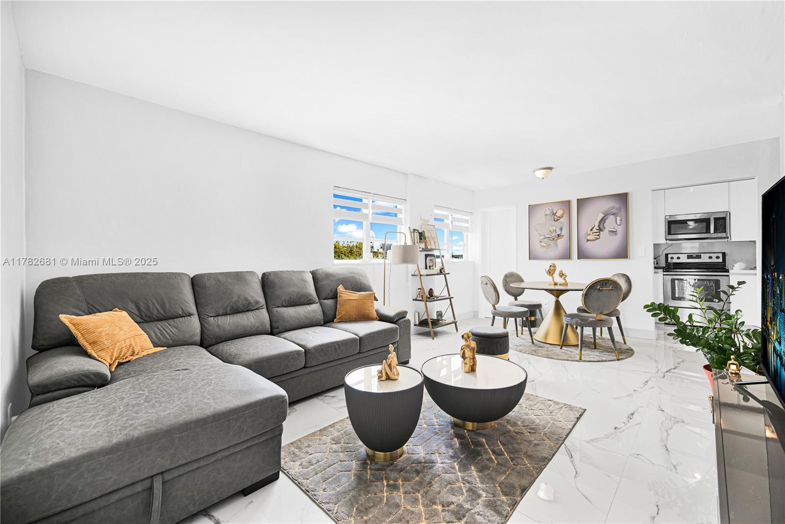 1340 Lincoln Rd # 608