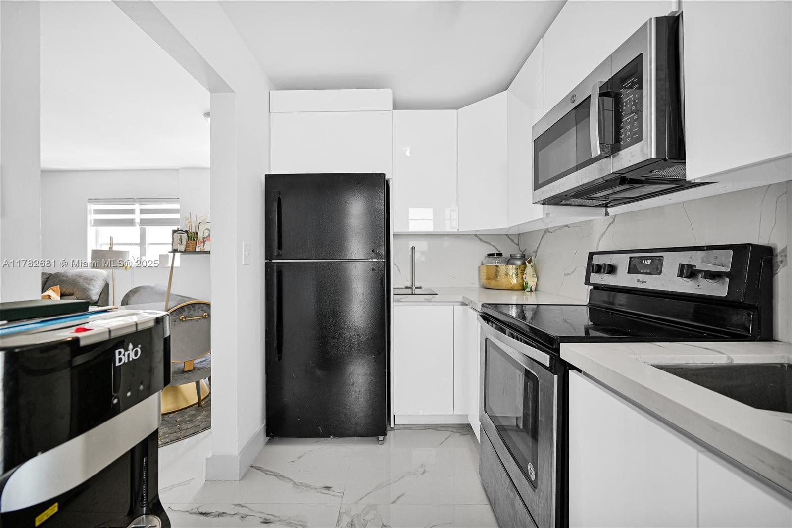 1340 Lincoln Rd # 608