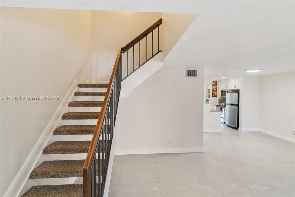 1660 W Golfview Dr # 1660