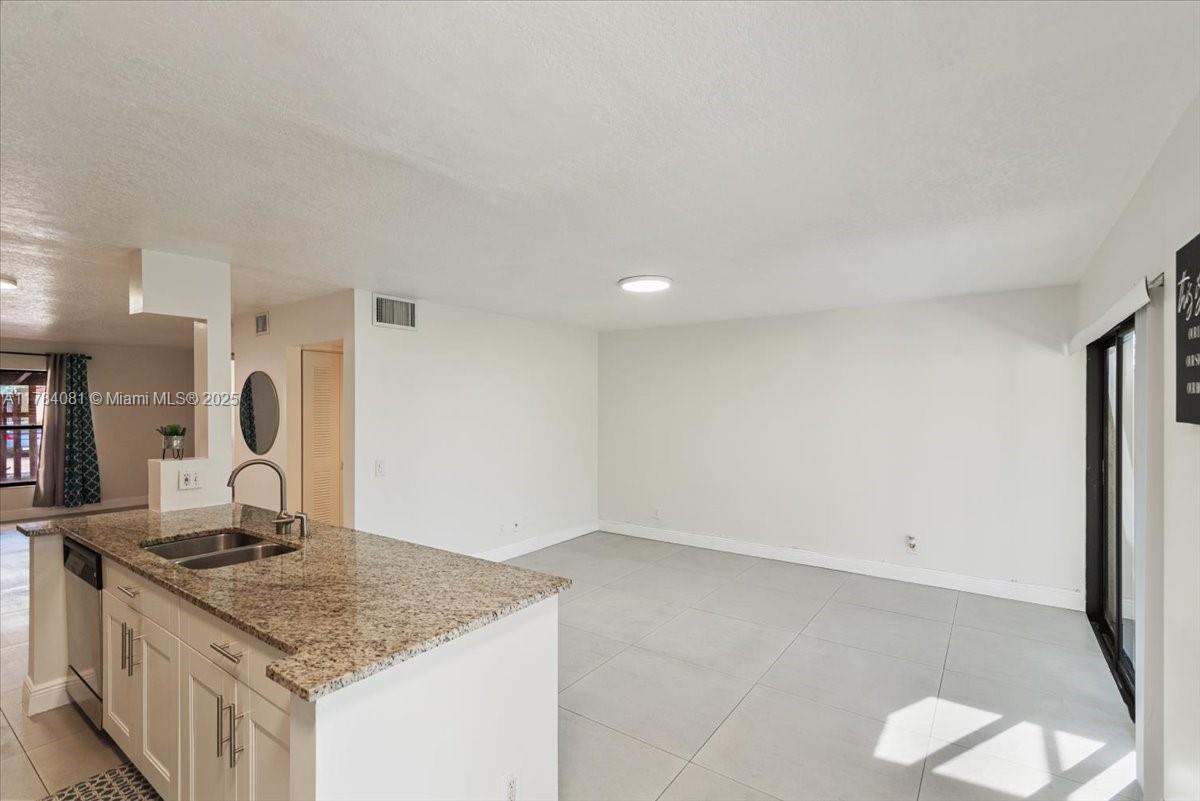 1660 W Golfview Dr # 1660