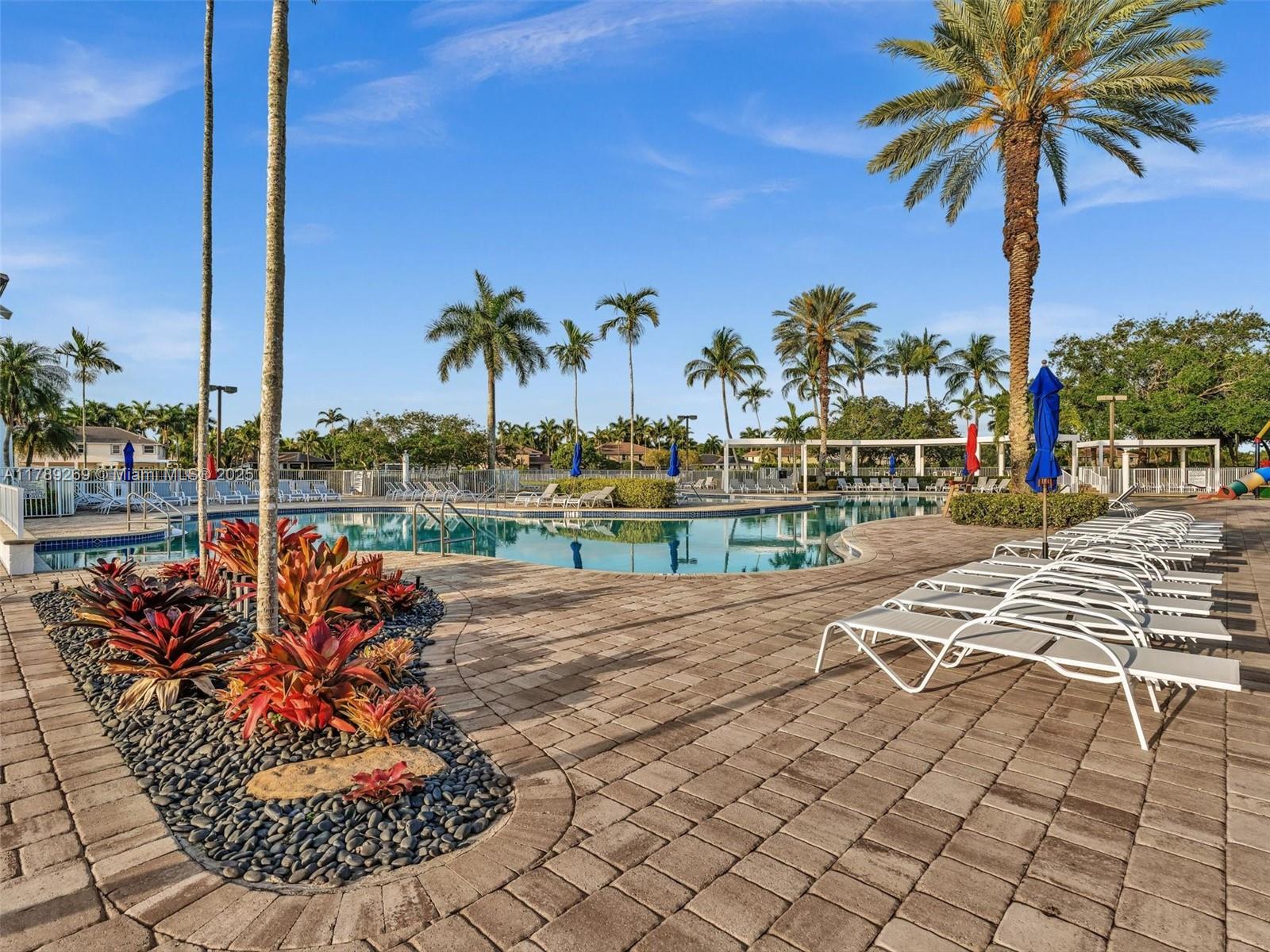754 Sunflower Cir # 754