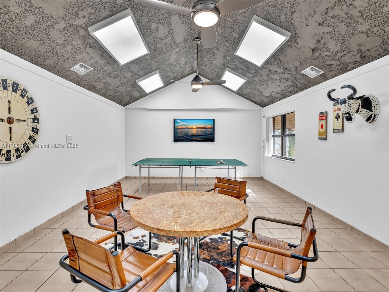 13494 Stirling Rd