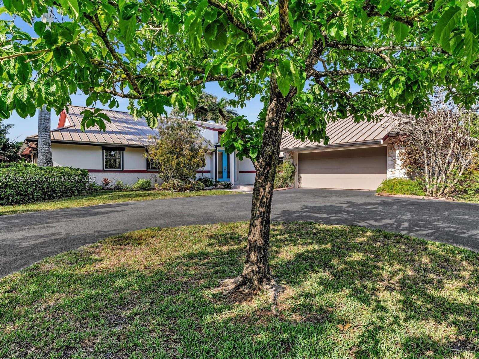 13494 Stirling Rd