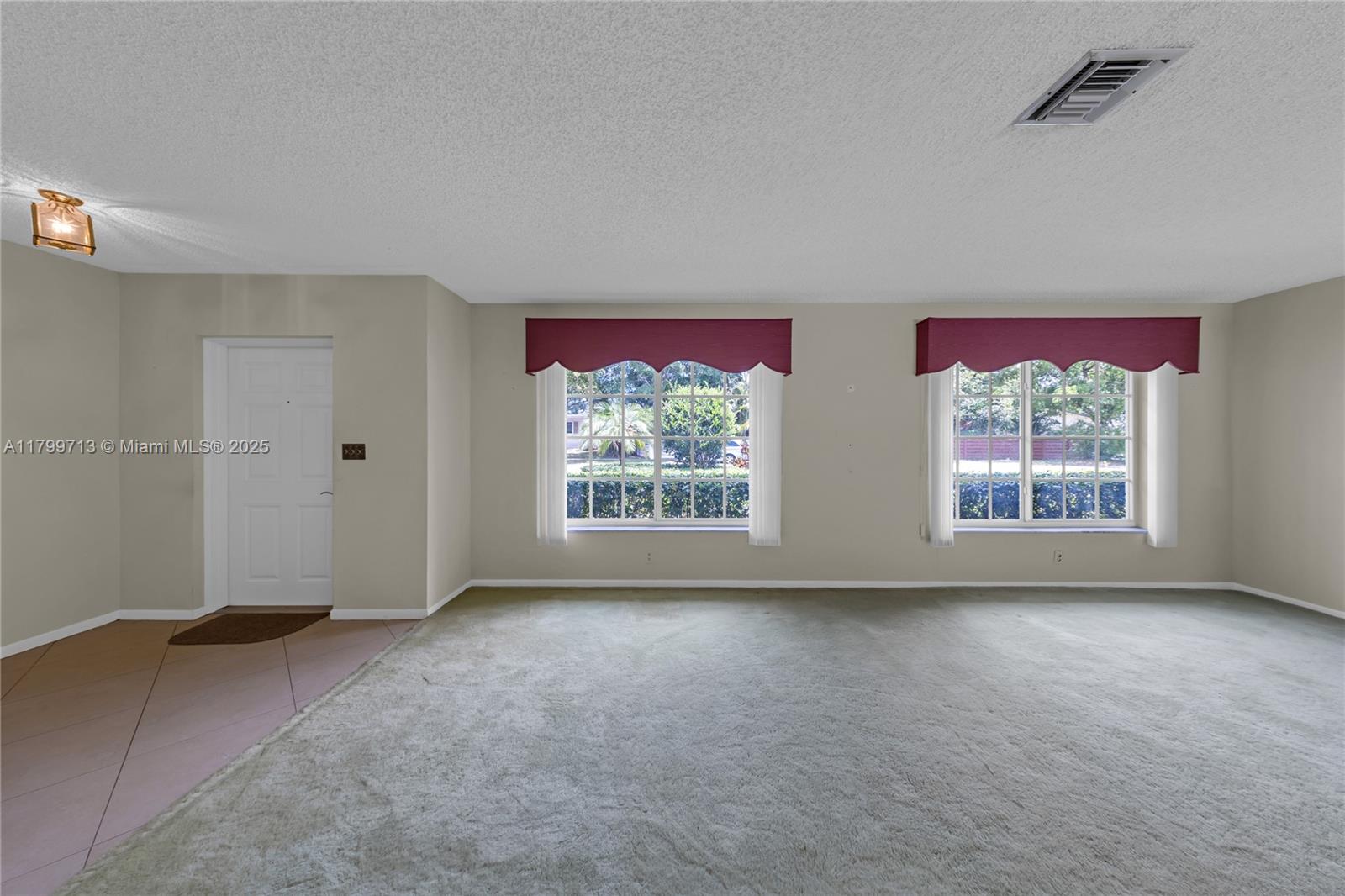 861 SW 58th Ave