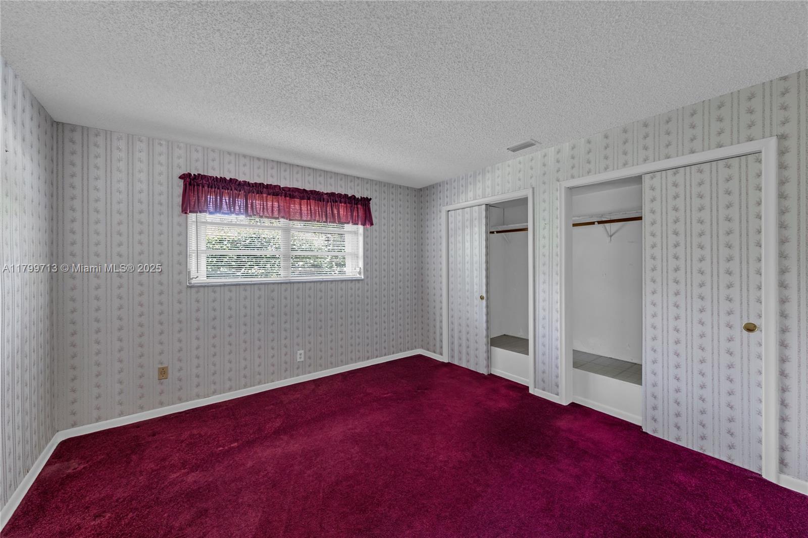 861 SW 58th Ave