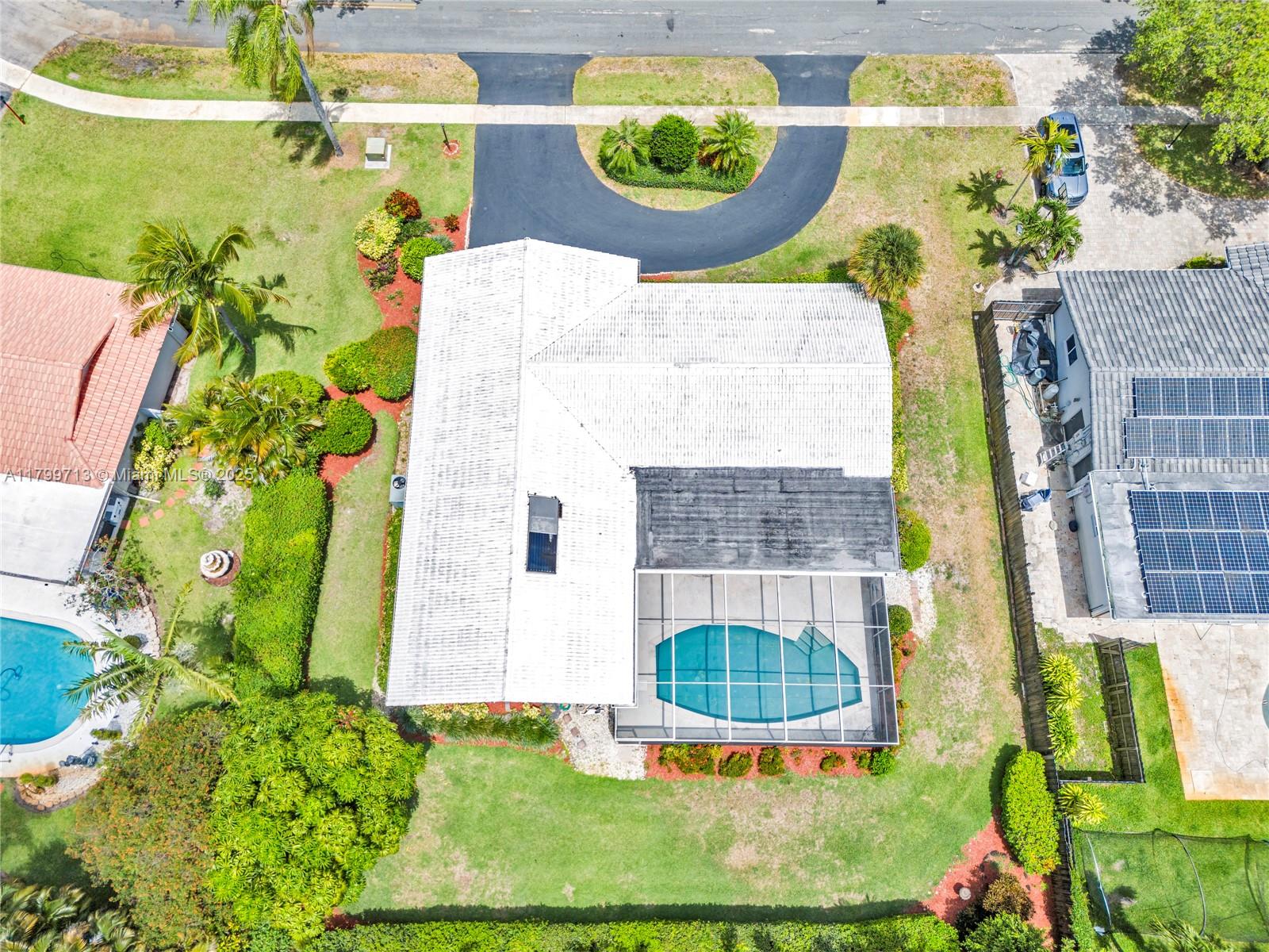 861 SW 58th Ave