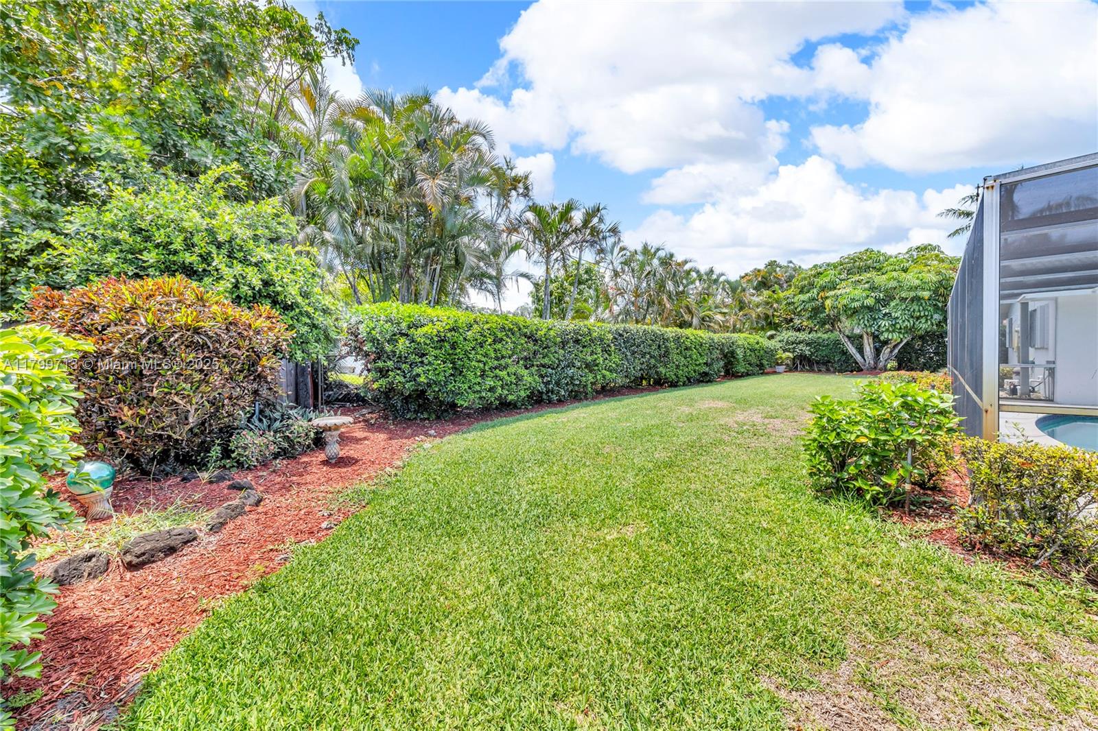 861 SW 58th Ave