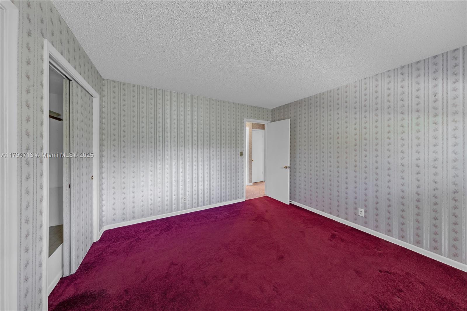 861 SW 58th Ave