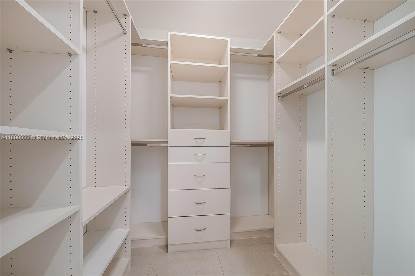 801 Brickell Key Blvd # 2808