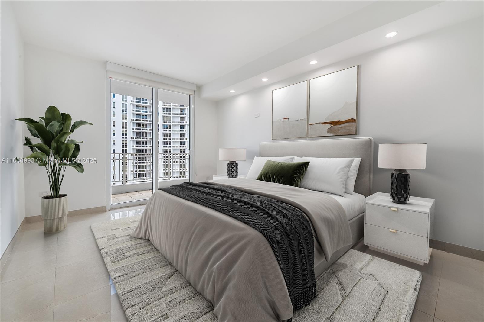 801 Brickell Key Blvd # 2808