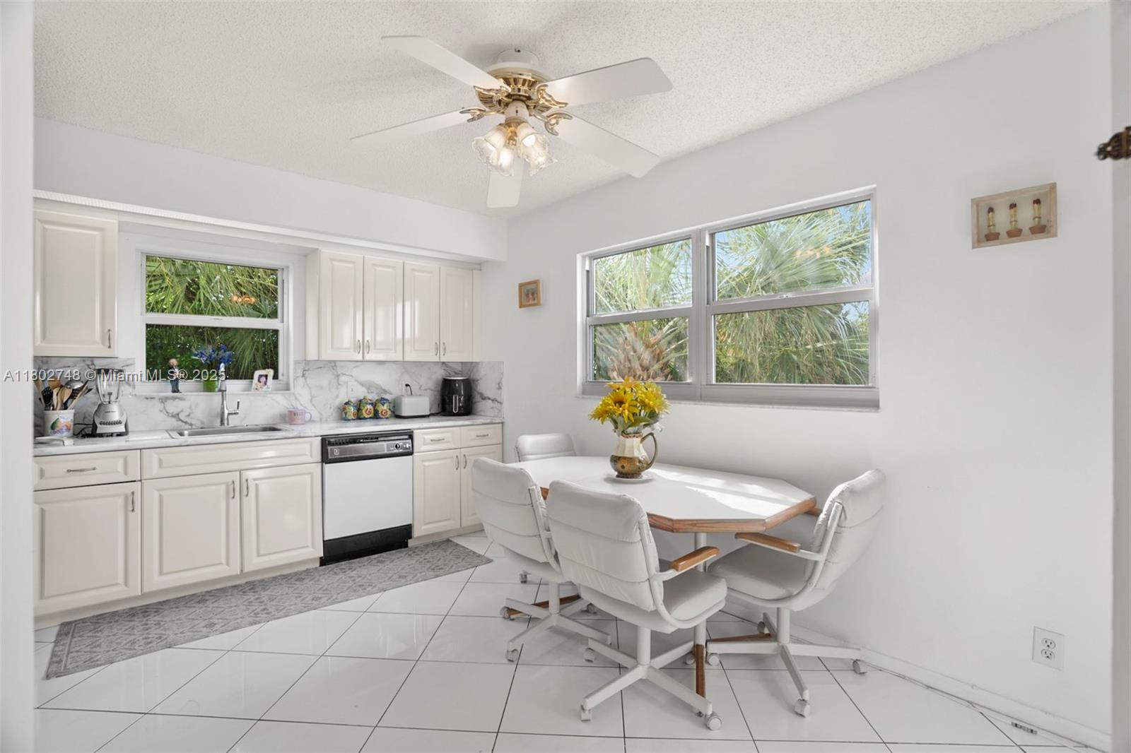 1801 Eleuthera Pt # K3