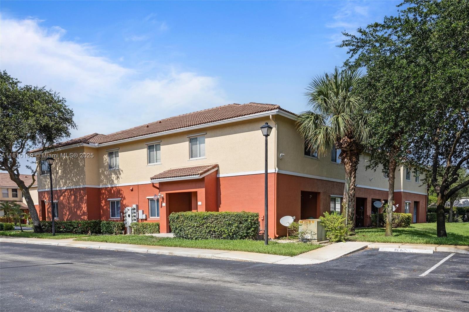 3340 Palomino Dr # 2 Unit: 214-2