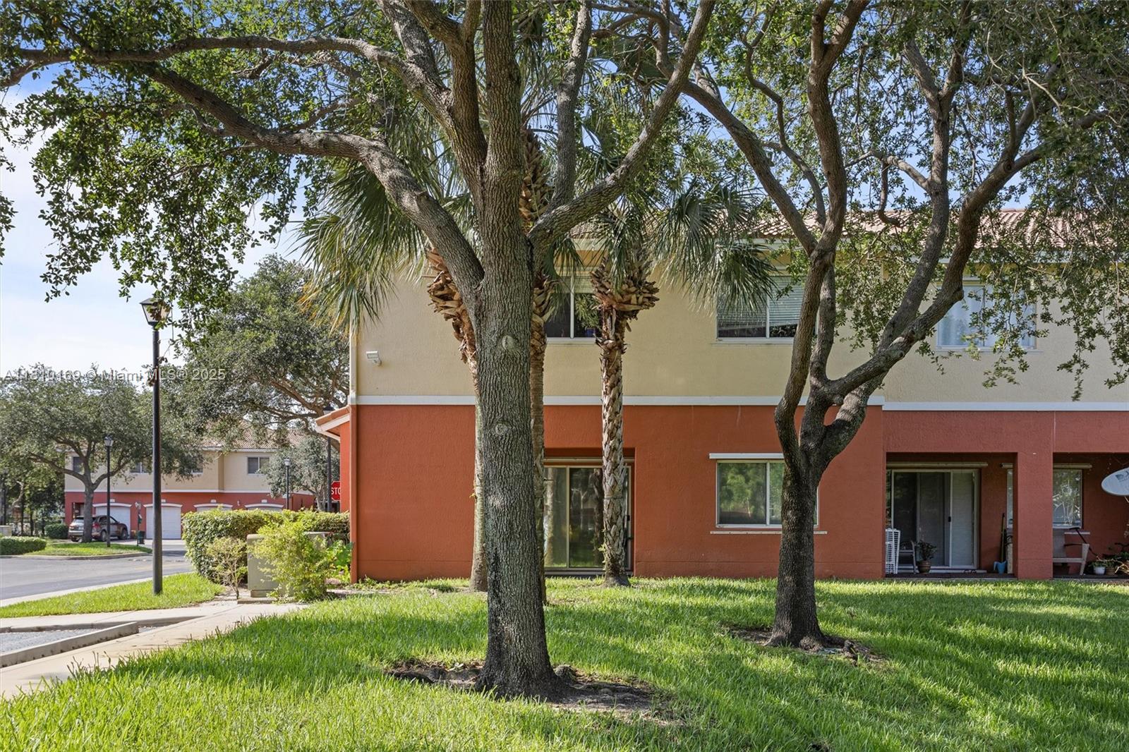 3340 Palomino Dr # 2 Unit: 214-2