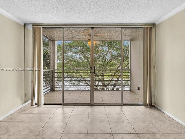 9311 Orange Grove Dr # 301