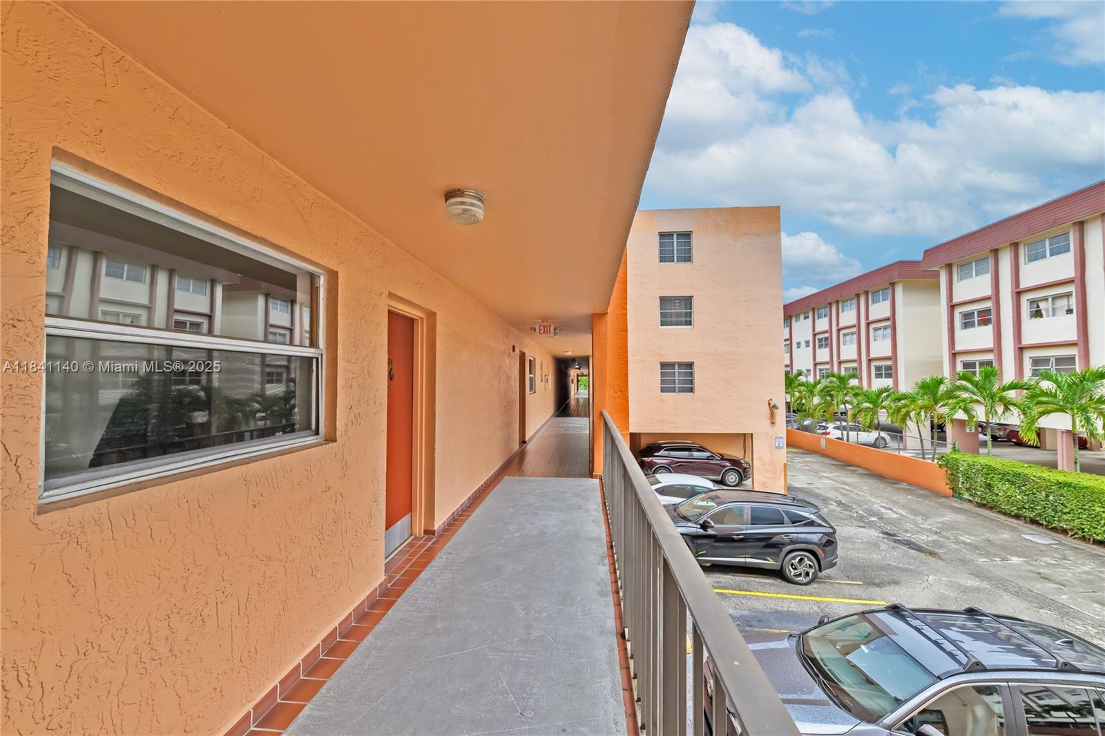 325 NW 72nd Ave # 203