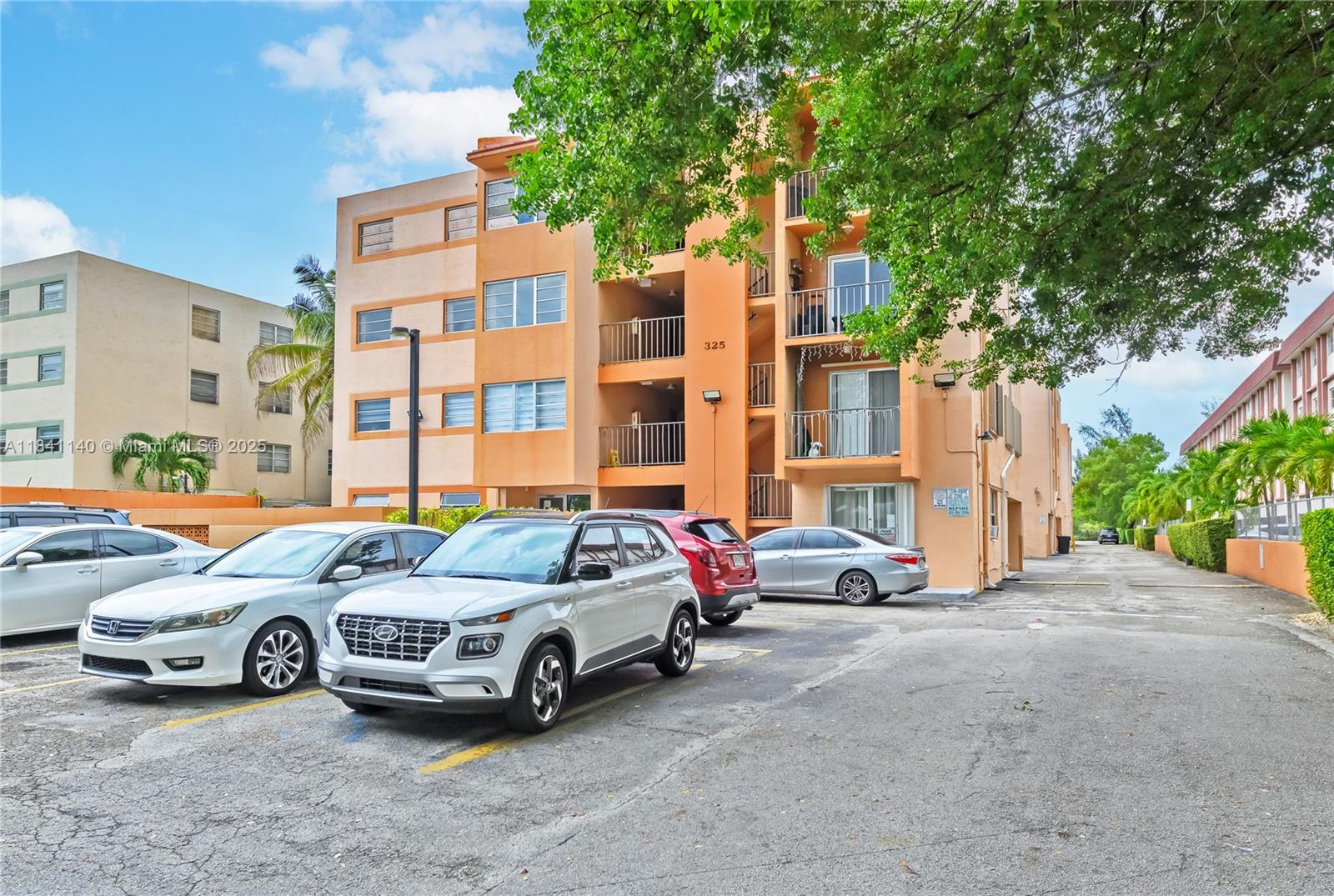 325 NW 72nd Ave # 203