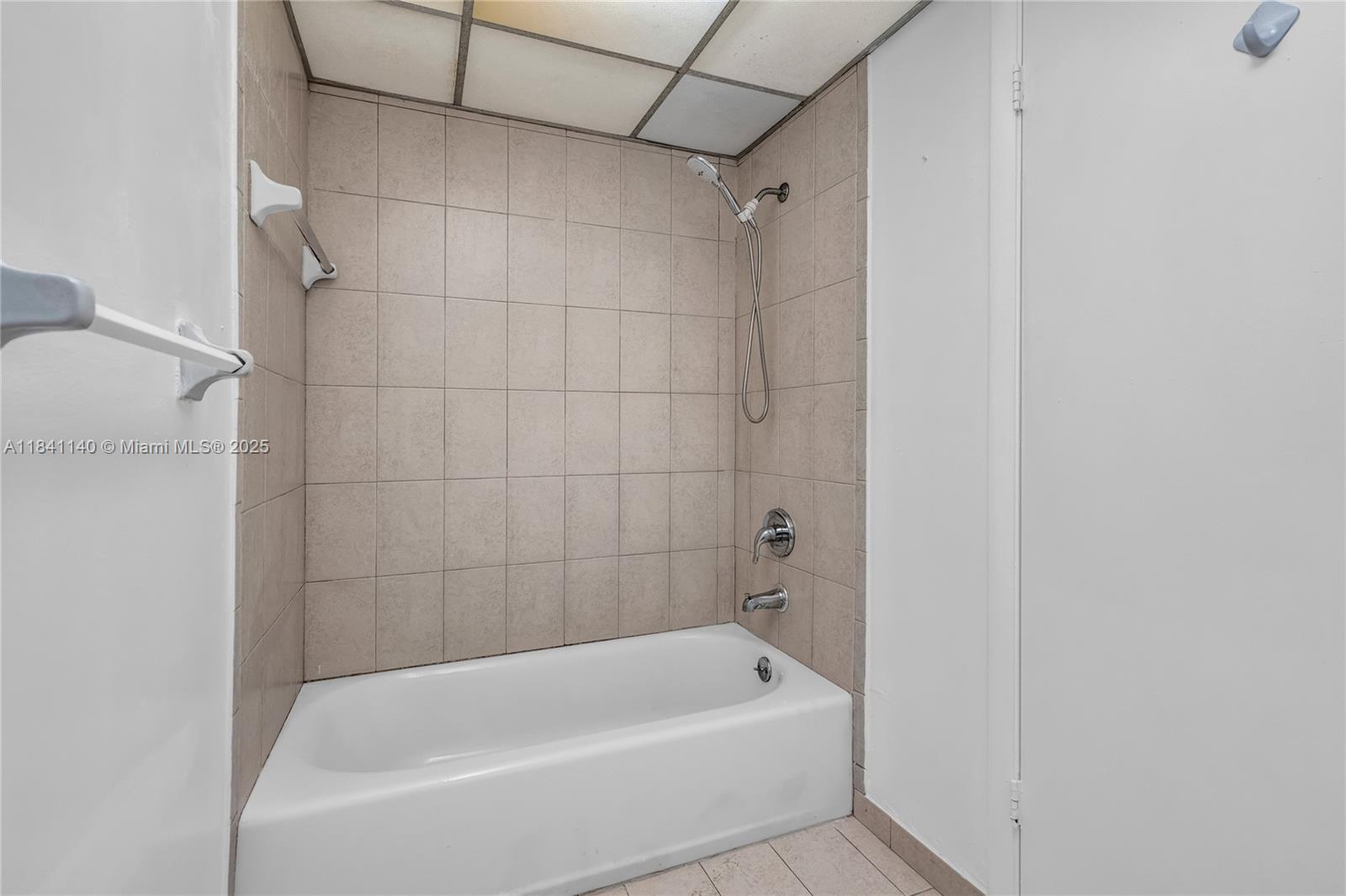 325 NW 72nd Ave # 203