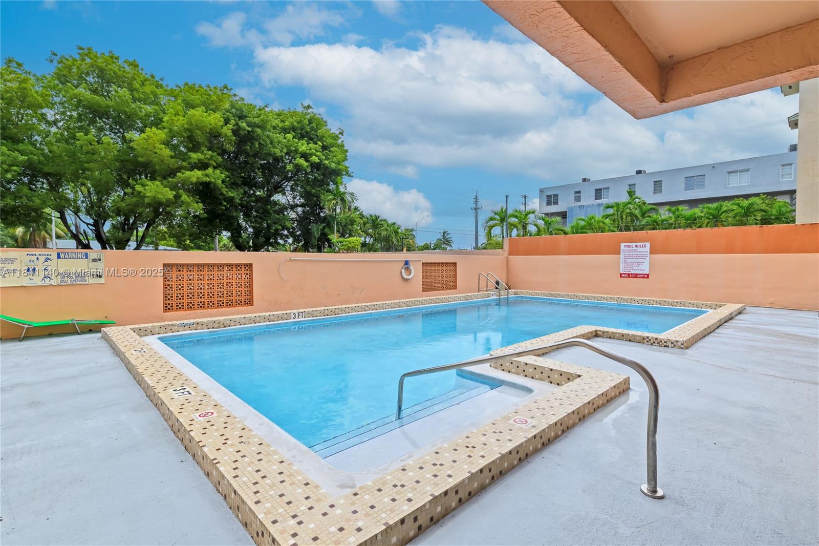 325 NW 72nd Ave # 203