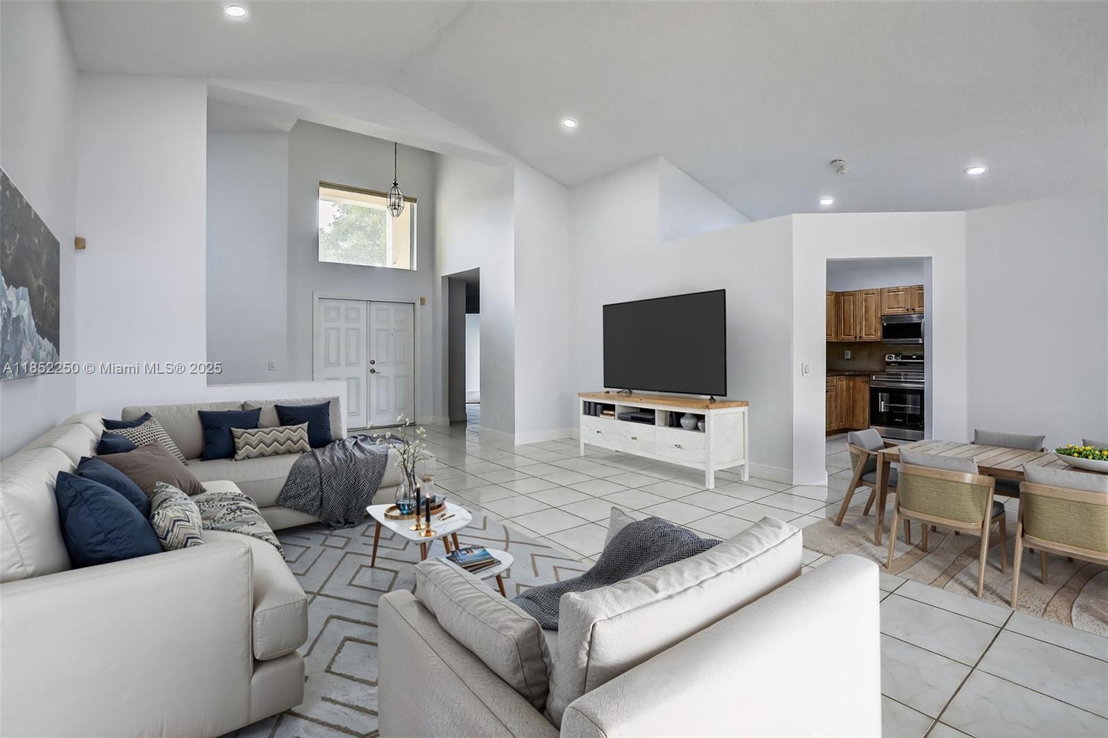 372 Cameron Dr