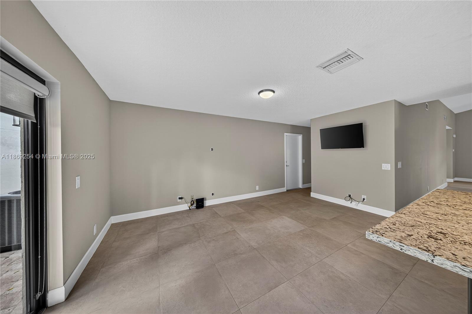 2395 Tallahassee