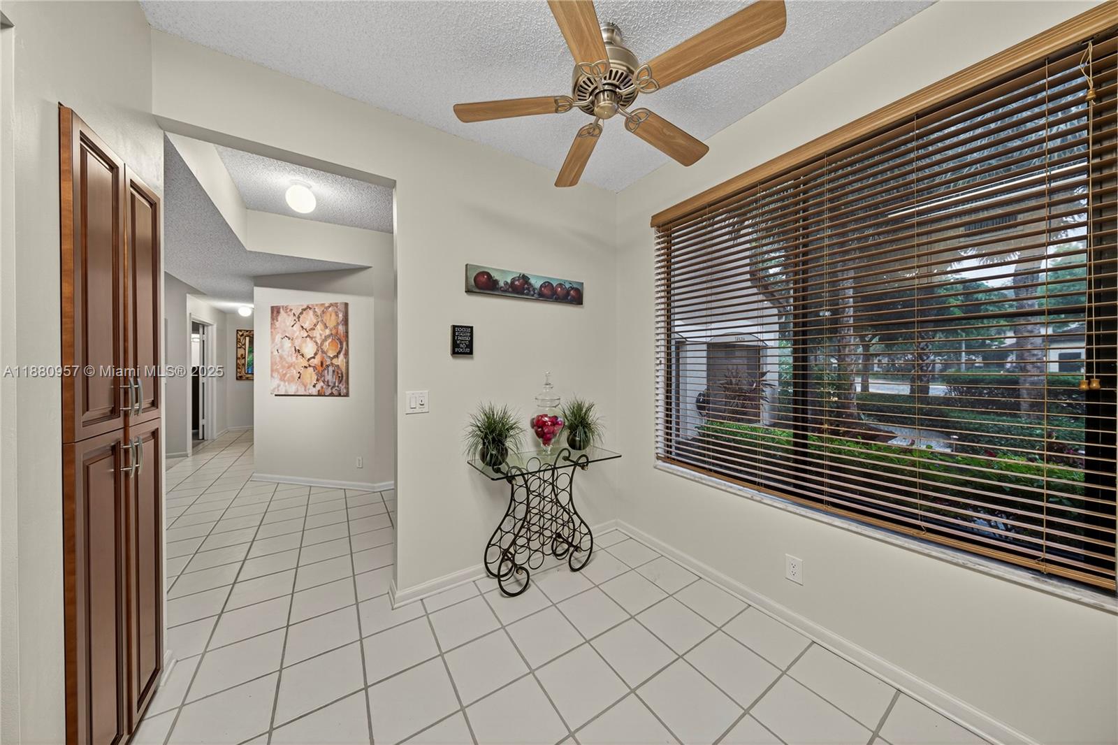 10541 NW 10th St # 129 Unit: A-129