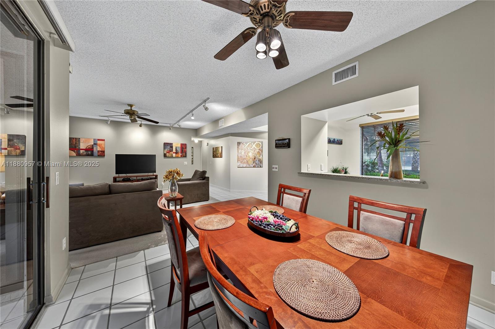 10541 NW 10th St # 129 Unit: A-129