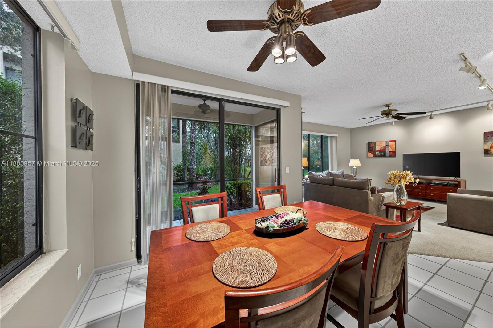10541 NW 10th St # 129 Unit: A-129